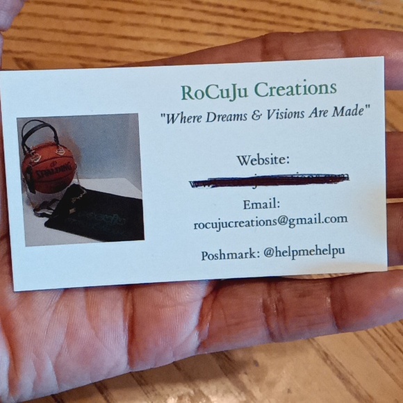 NWT LIMITED EDITION HANDMADE CHICAGO BULLS SMALL BASKETBALL PURSE 🏀 - Picture 17 of 17